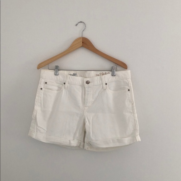 gap boyfriend shorts